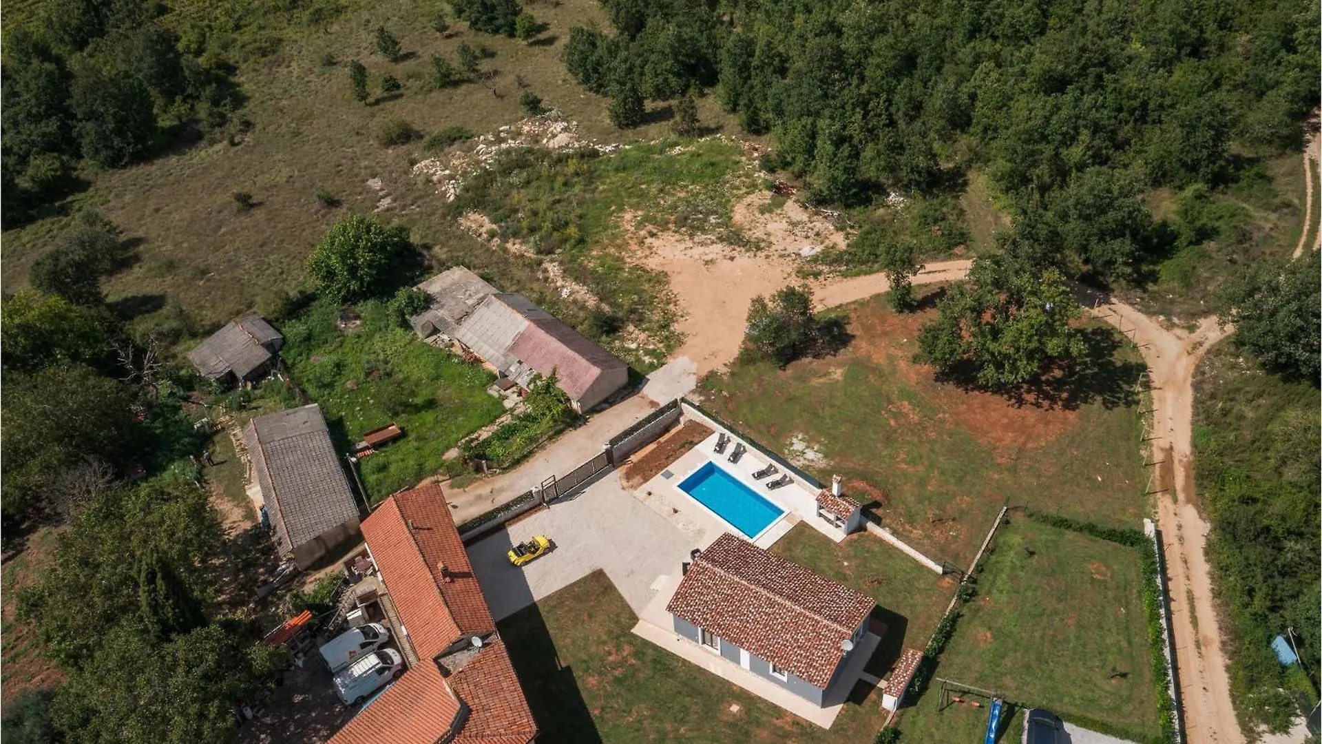 Tatil Evi Awesome Home In Malisi With Kitchen Rapavel